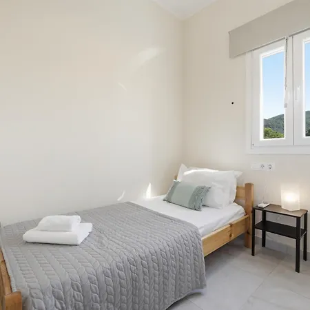 Apartament Elaia Pearl Línia