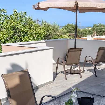Apartment Elaia Pearl *