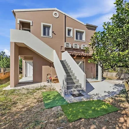 Apartament Elaia Pearl *